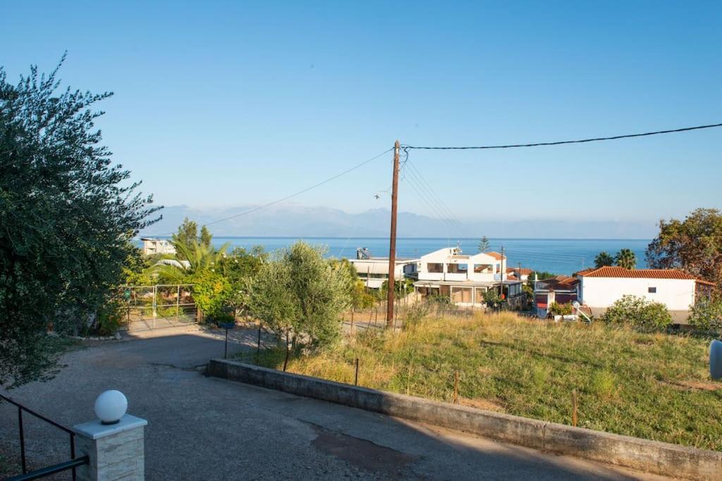 Όμορφο Παραθασυγκρότημα Ενοικιαζόμενων Καταλυμάτων Ως Ολόκληρος Χώρος - Chrani, Ελλάδαλάσσιο Διαμέρισμα Εξωτερικό φωτογραφία